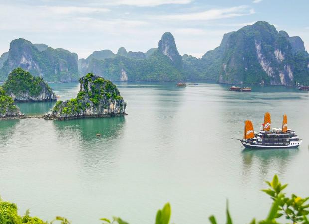 VIETNAM CLASSIC TOUR (7 days / 6 nights)